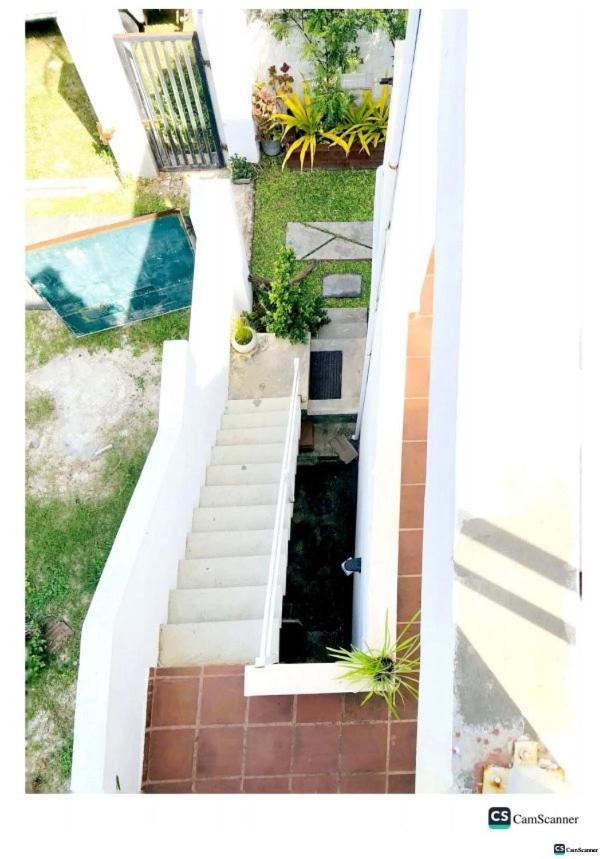 Ayona Beach Villa Katuneriya Extérieur photo